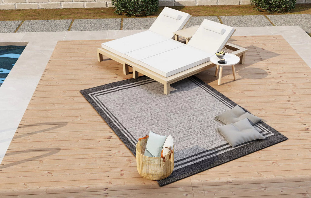 Silver Gray 8'x10' Indoor/Outdoor Area Rug C2626