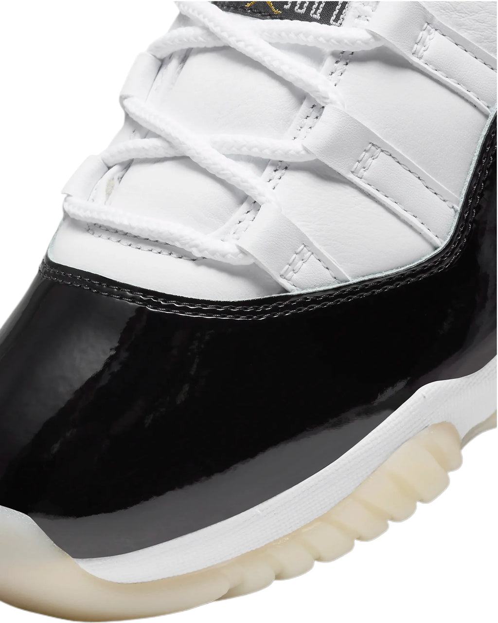 White Metallic Gold Black Sneaker M9625