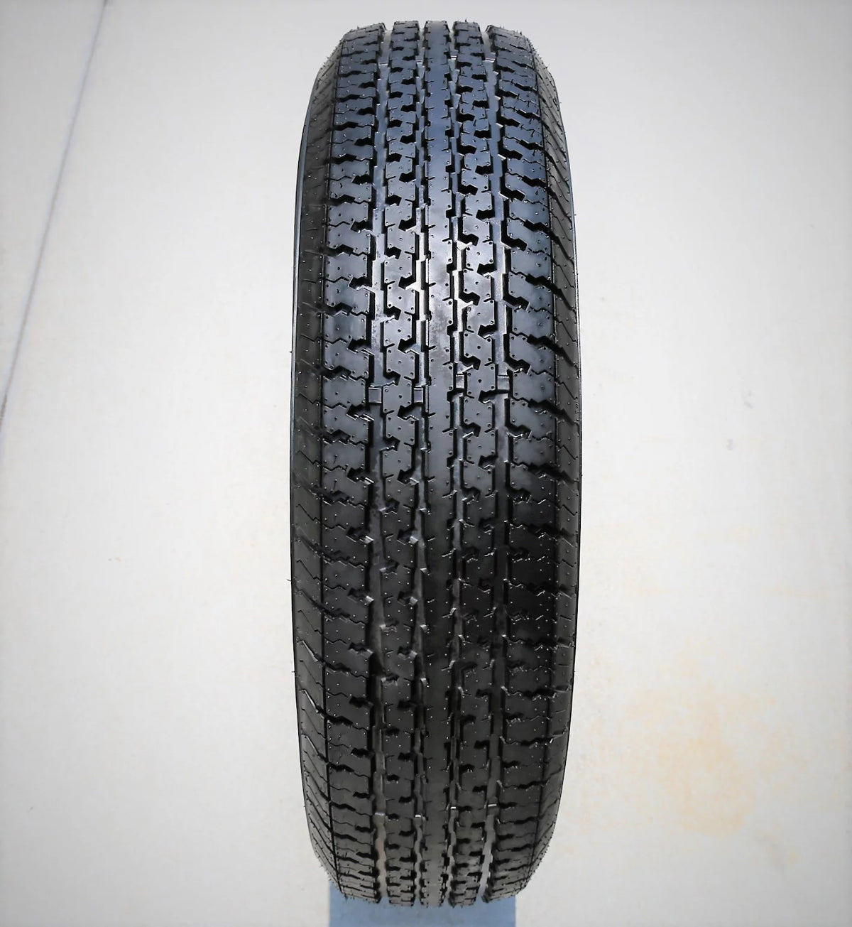 Trailer Tire ST205/75R14 8PLY M85058