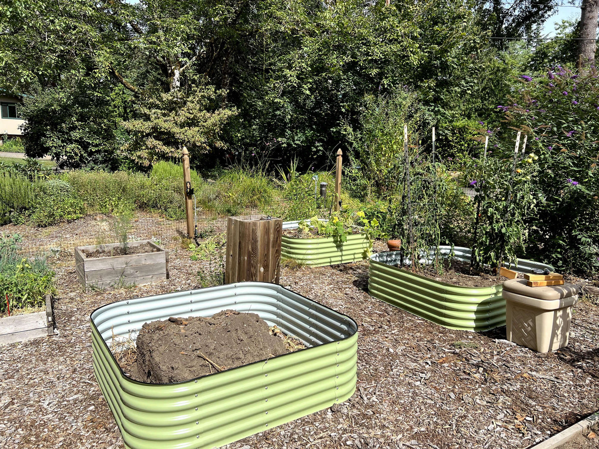 12-in-1 Raised Garden Bed C286444