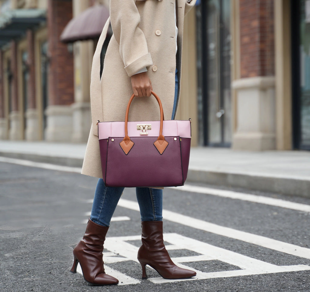 Burgundy Tote Bag & Wristlet Wallet E17360