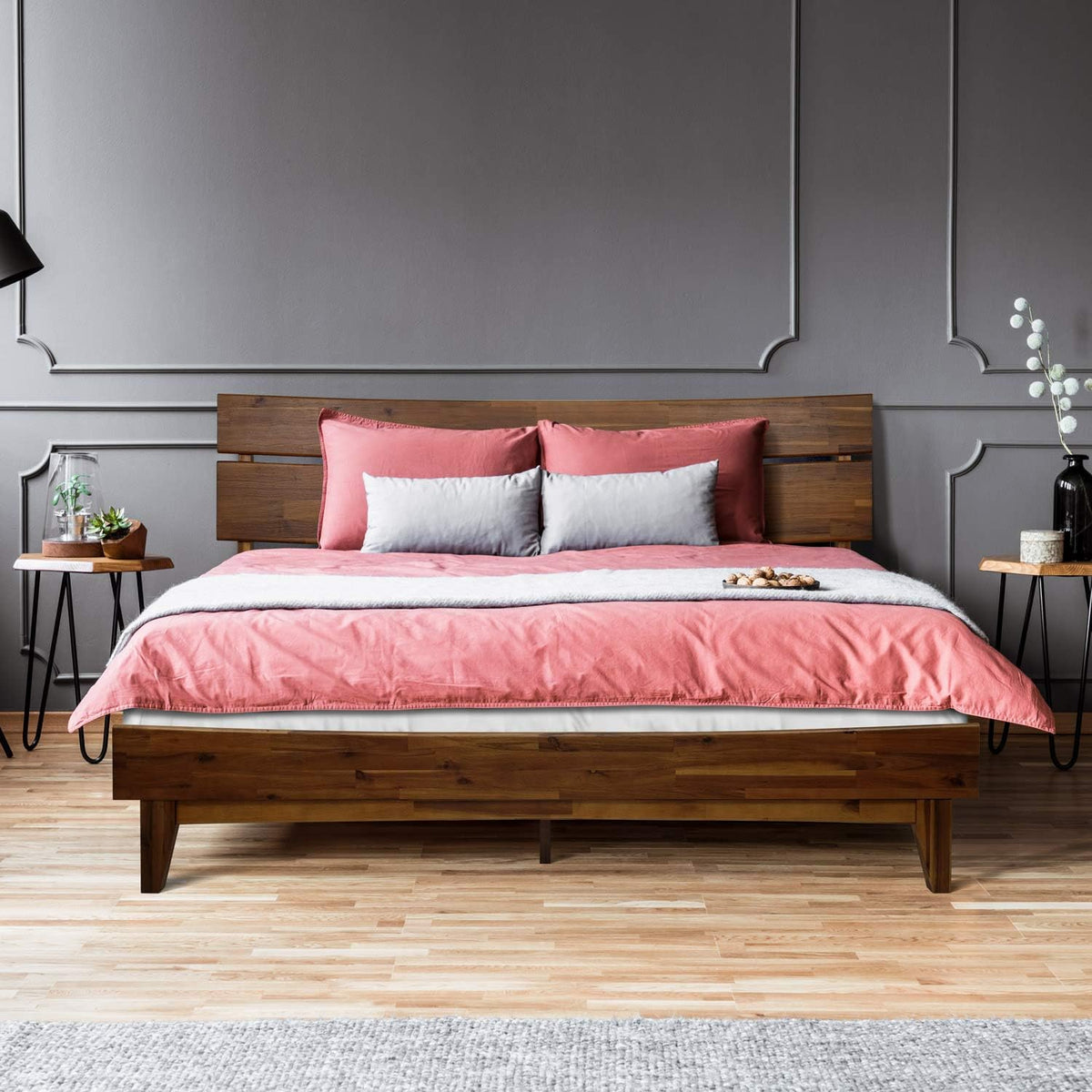 Queen Caramel Wood Platform Bed Frame with Headboard U41345