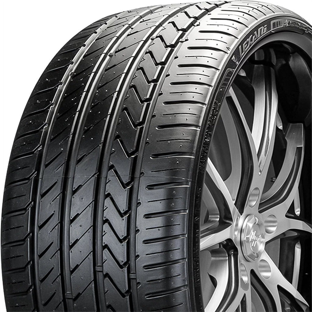 275/40R19 105W XL All Season Tire U819549