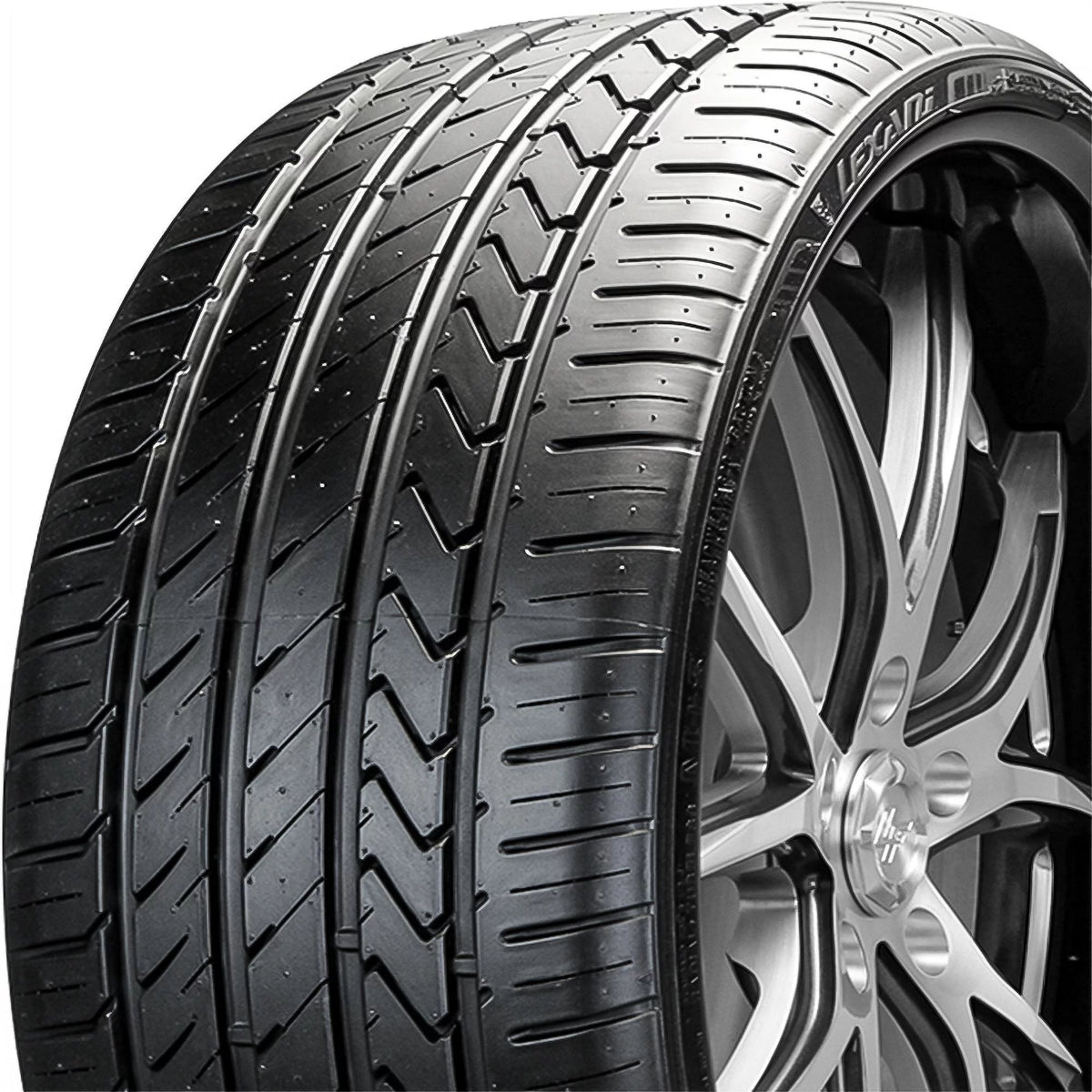 275/40R19 105W XL All Season Tire U819549