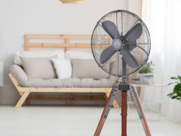 Black Oscillating Floor Fan Q2140