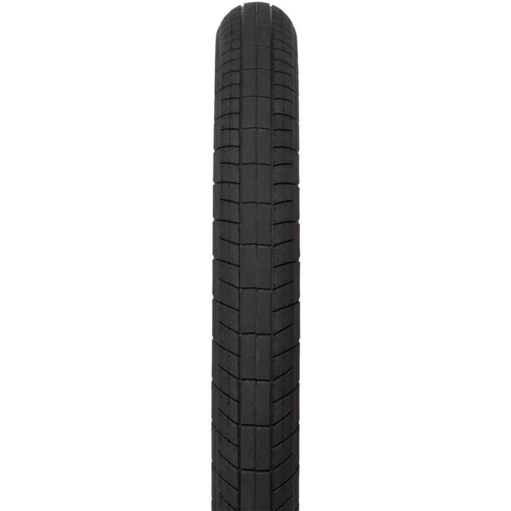 20 x 2.4 Black Forest Camouflage Tire X448