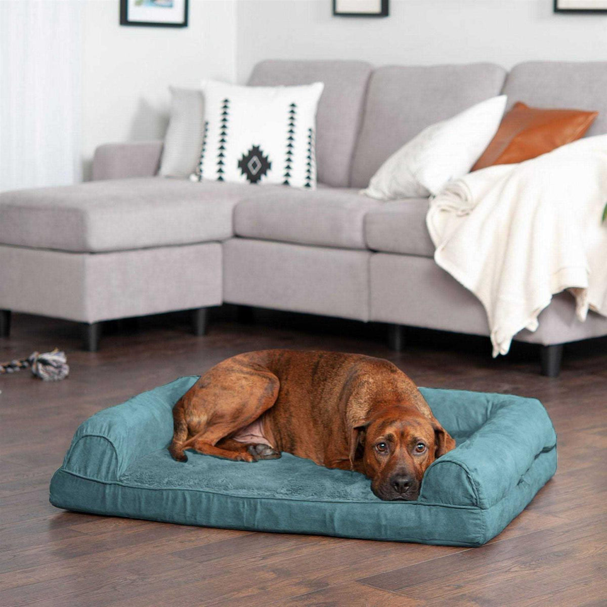 Quilted Sofa Dog Bed X4610