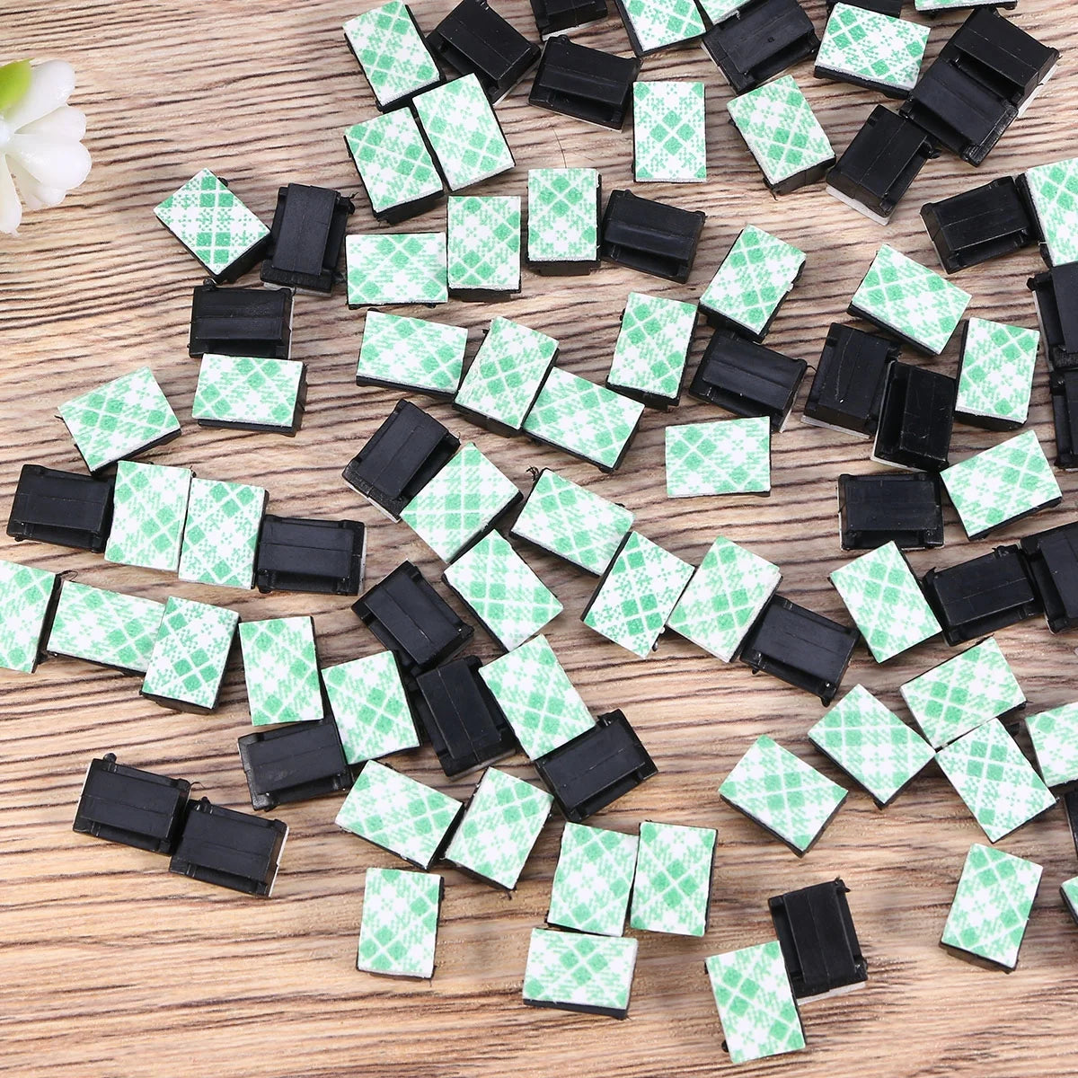100pcs Black Adhesive Cable Clips Wire Cord Holders W53723