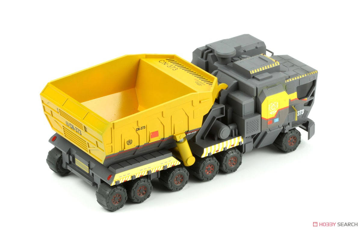 Cargo Truck Plastic Model S472917