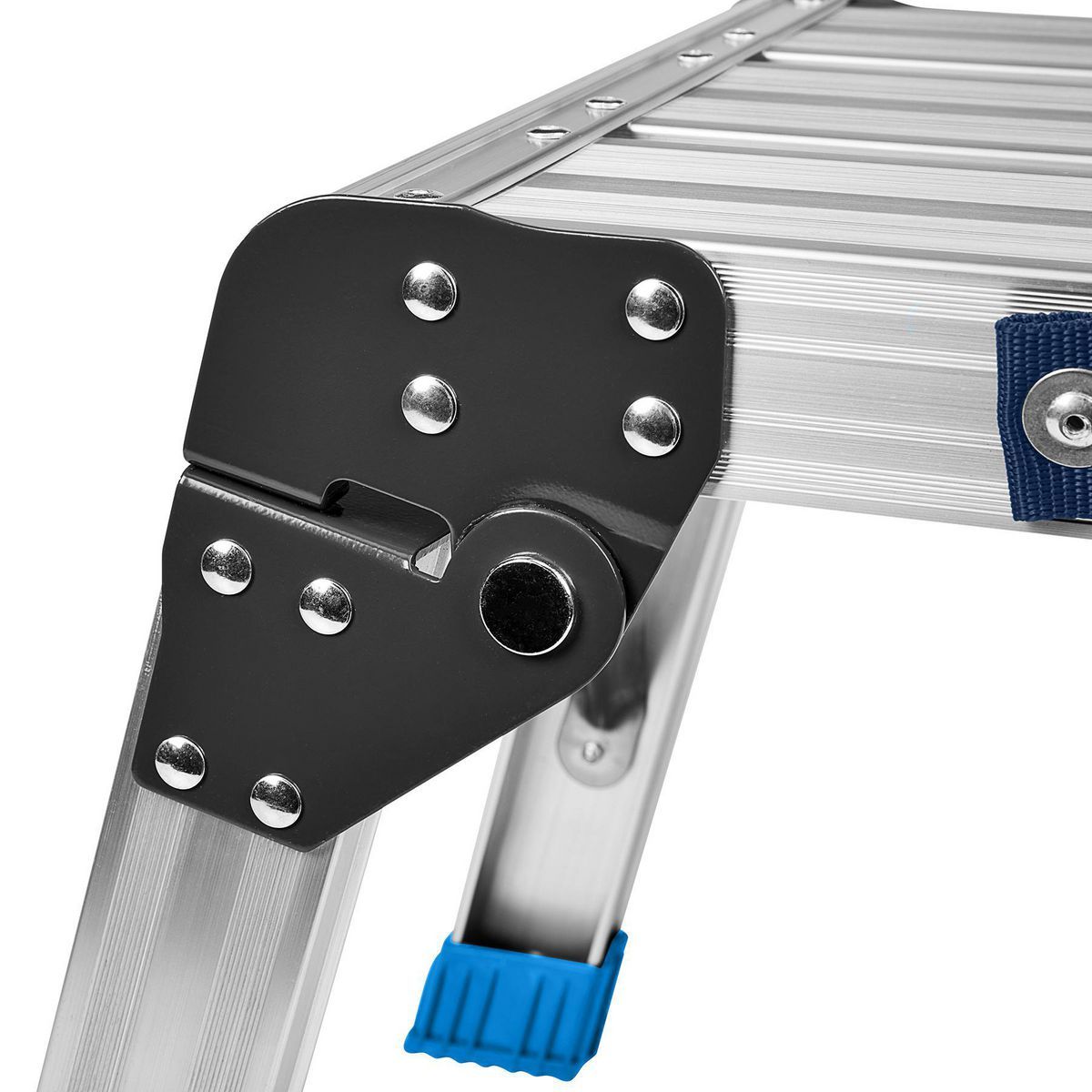 18 in. Step Stool Working Platform Y36971