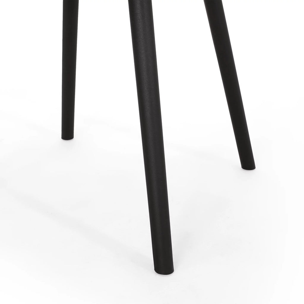 Wood and Resin 7 Piece Outdoor Dining Set E841